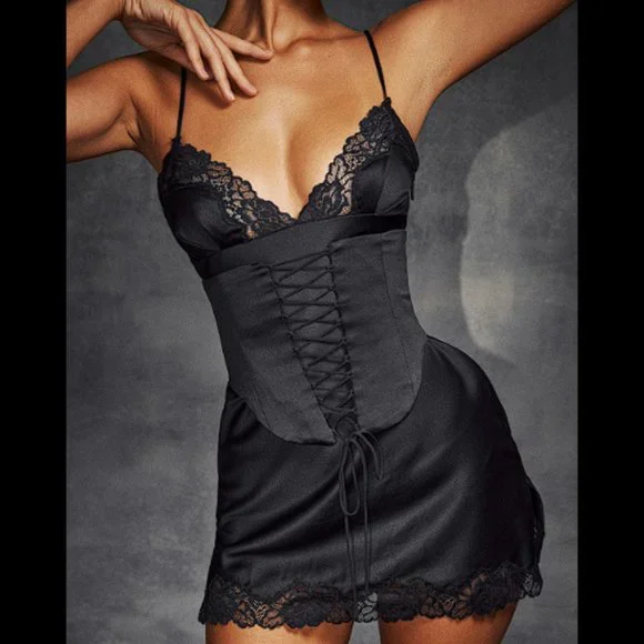 House of CB 'Soraya' Navy Satin Slip Dress NWOT - Picture 3 of 11